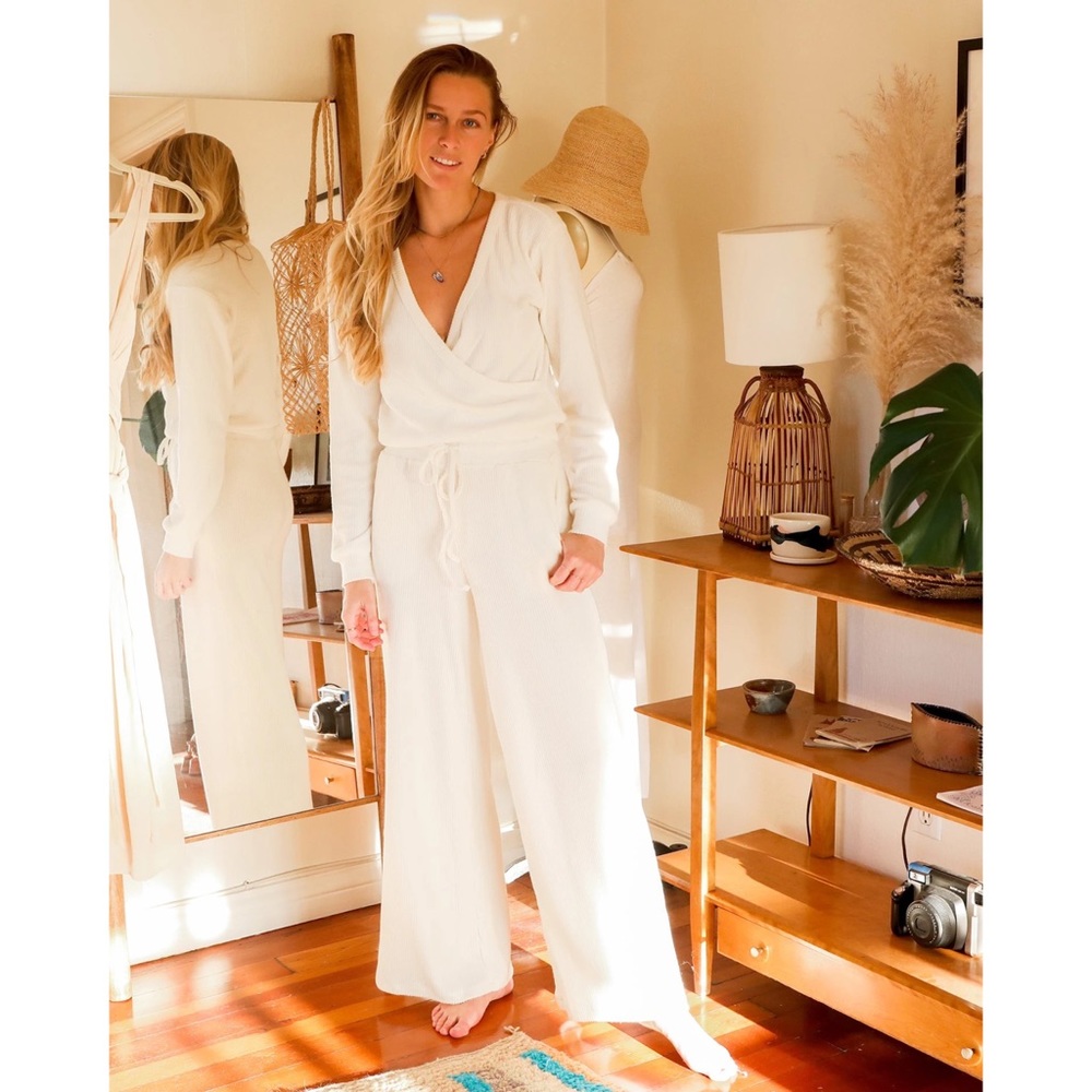 New L*Space Lotta loungin soft wide leg pants in Ivory cream Medium